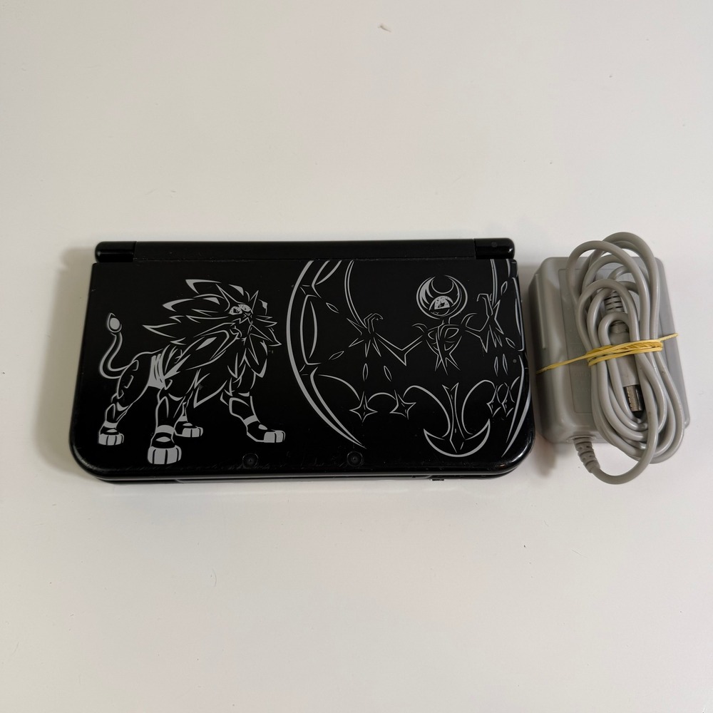 New Nintendo 3DS XL Pokemon Solgaleo Lunala Black Edition Console RED-001